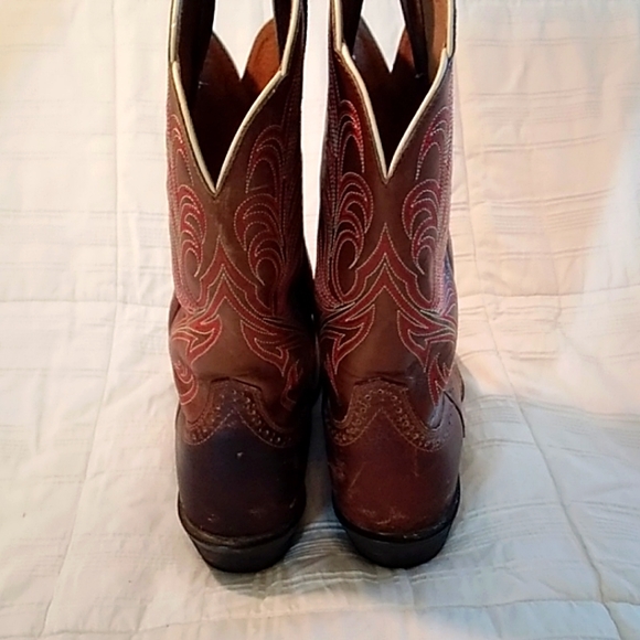 Ariat Cowboy Boots - Picture 6 of 14